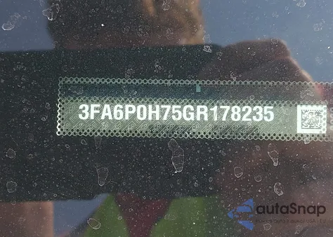 2016 Ford Fusion Se z USA, uszkodzony, nr VIN 3FA6P0H75GR178235